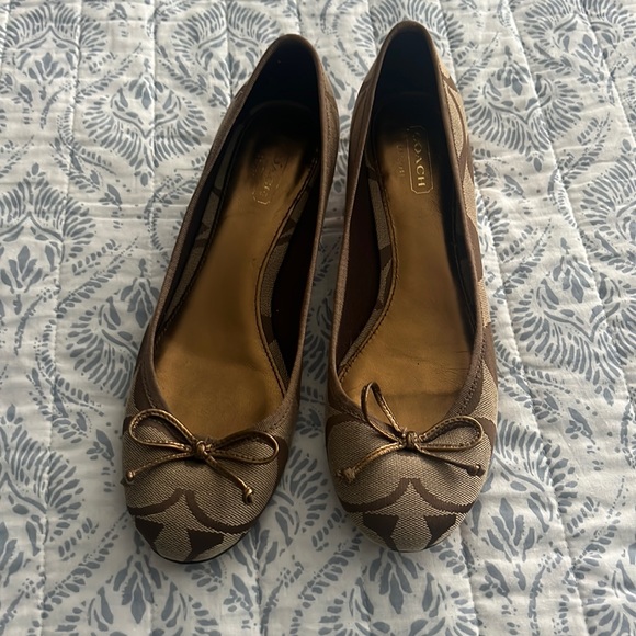 Vintage Coach Ballet Flats Sz 9.5 - Picture 1 of 5